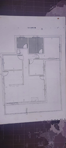 Terreno De 1000m² Em Condomínio Fechado Em Ibiúna Com Construção Semi-pronta!