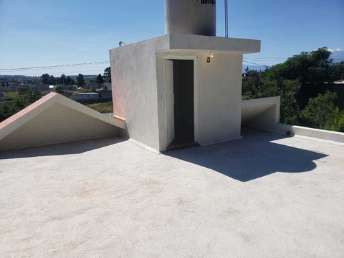 Imagen 13 de 14 de -frente Fracc. Santa Elena, Panotla, Vendo Casa Nueva, $975,000.00