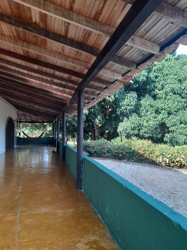 Imagen 4 de 6 de Casa Finca Con Piscina, Lago Y Pozo