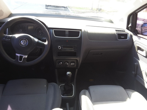 Volkswagen Suran 1.6 Comfortline 101cv 11a 2011
