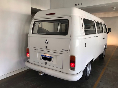 Volkswagen Kombi Lotacao 1.4 Mi Total Flex 8v