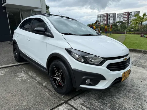 Chevrolet Onix Active
