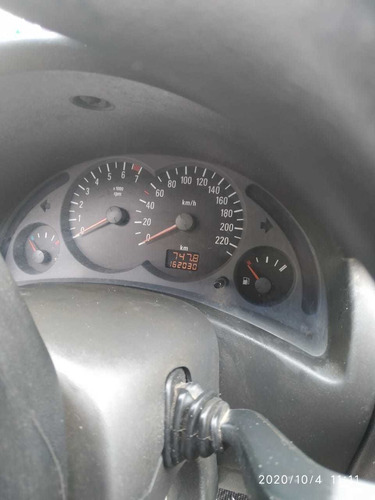 Chevrolet Corsa Sedan 2003 1.0 Classic 4p Álcool