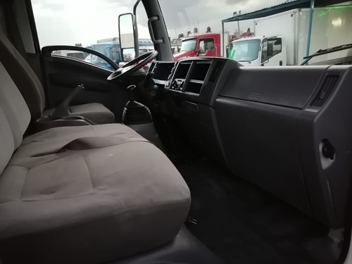Imagen 11 de 14 de Isuzu Elf 500 Modelo 2014