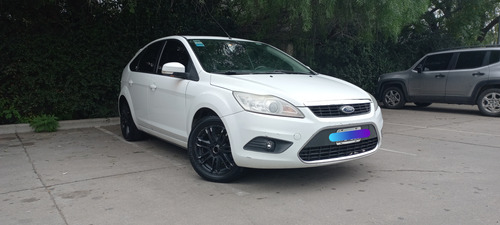 Ford Focus 2 2.0 Ghia Mt