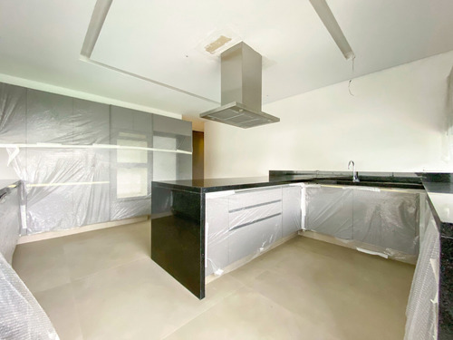 Casa Moderna À Venda No Alphaville Residencial 01 Com 4 Suítes - Cncr1031