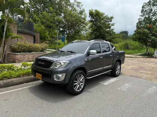 Toyota Hilux 2.5 Imv 4x2