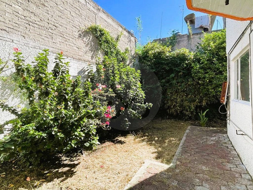 Casa En Venta En San Lorenzo La Cebada 4 Recámaras