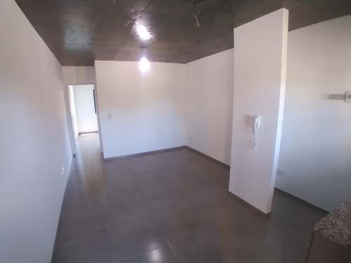 Departamento En Alquiler En Los Polvorines
