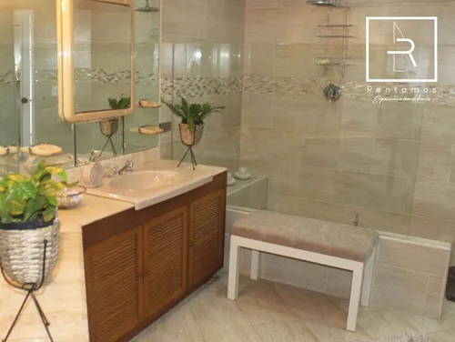 Casa En Arriendo En Loma Del Chocho. Cod A10810