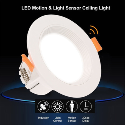 A Luz Led De Techo De 7w, 3 In Con Sensor De Movimiento