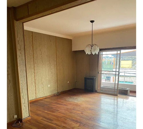 Casa En Venta En José Ingenieros