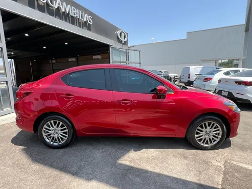 Mazda Mazda 2 4p i Grand Touring L4/1.5 Aut MHEV