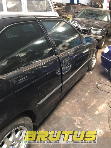 Imagem 8 de 10 de Bmw 318 1995 Sucata Baixada Para Retirada De Pecas