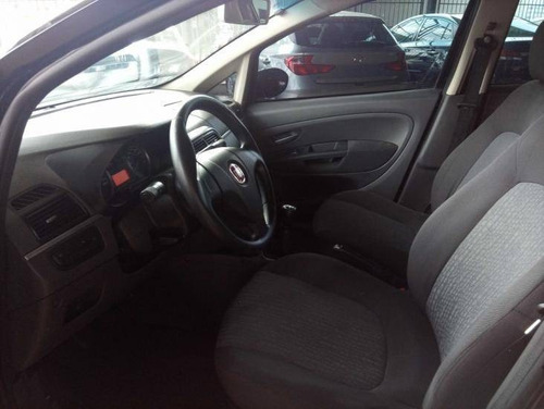 Imagem 5 de 13 de Fiat Punto 1.6 Essence 16v Flex 4p Manual