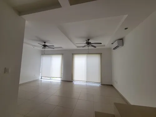 Casa Renta Cancún Privada Altus I