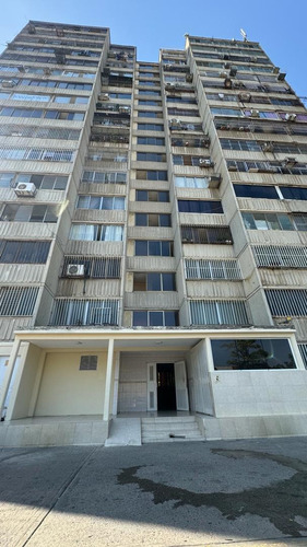 En Venta Apartamento Urb El Samán. Barcelona, Estado Anzoátegui Acepta Credito Pdvsa