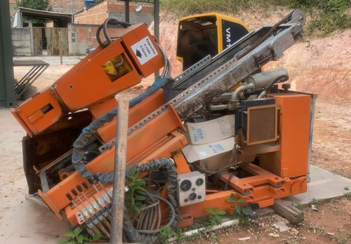 Imagem 2 de 4 de Martelo De Defensa Hidráulica Ano 2016, De Único Dono