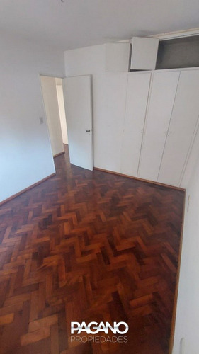 Departamento De 2 Dormitorios + Comodín