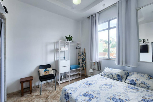 Vendo Rápido! 1 Quarto No Flamengo Ótima Localização Sem Iptu