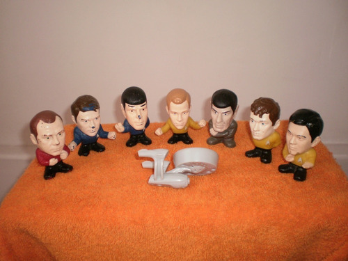 Figuras De Colección De La Afamada Serie Star Trek
