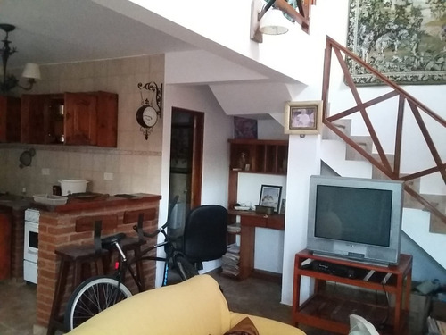 Imagen 7 de 14 de Chalet De Categoría - Calle 1 Nº 8350 Mar Del Tuyu