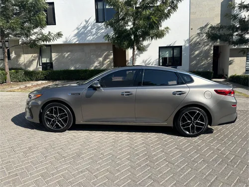 Kia Optima 2.0 L Turbo Gdi Sxl At