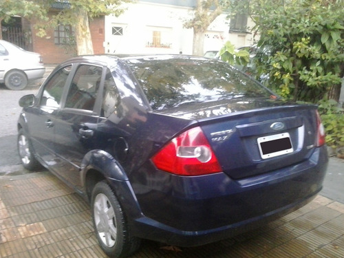Ford Fiesta Max
