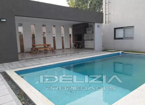 Venta De Casa Duplex En Ituzaingo