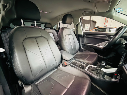 Audi Q3 Select 2022