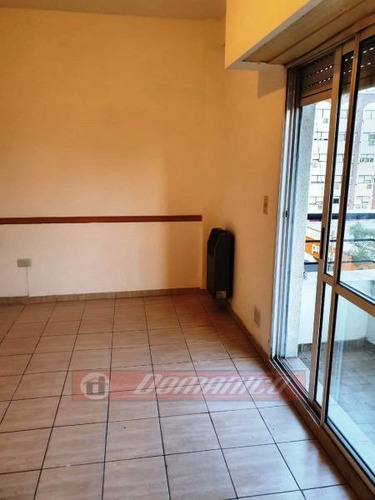 Imagen 3 de 9 de Departamento En Venta En Morón