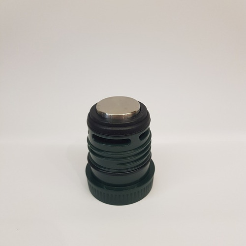 Imagen 7 de 8 de Termo Stanley Verde - 950ml - Tapón Cebador - Original Caja
