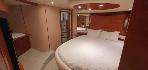 Imagem 3 de 11 de Intermarine 580 Full