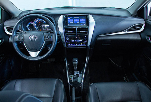 Imagem 5 de 15 de Toyota Yaris 1.5 16v Flex Sedan Xls Multidrive
