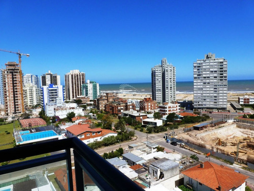 Imagen 8 de 30 de Apartamento En Mansa, 2 Dormitorios