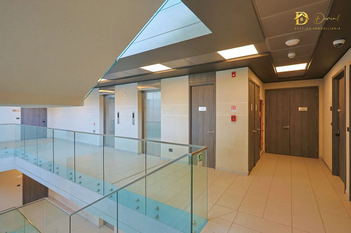 Venta De Oficinas En Centro Comercial - Peñalolén