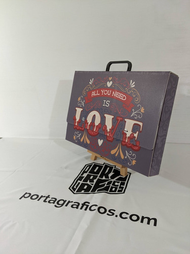 Imagen 3 de 3 de Portaplanos Marca: Portagráficos Mod. Love / Tabloide