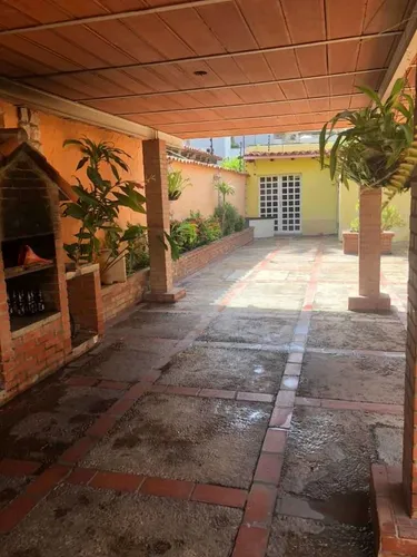 Casa En Venta Lechería 860 M2