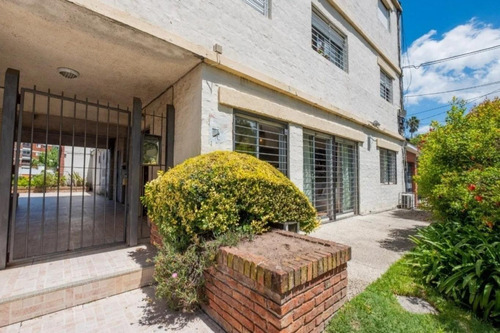 Imagen 20 de 21 de Oportunidad Apto Malvín, 3 Dorm + Servicio + Fondo + 10 Cocheras Con Rentabilidad Ref. 670