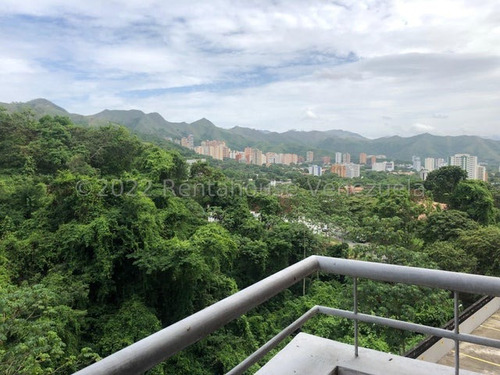 Si Deseas Vivir En Una Zona Tranquila Con Hermosa Vista A La Montana En Unas De Las Mejores Zonas De La Ciudad, Adquiera Este Amplio Apartamento En Obra Gris Para Remodelar A Su Gusto. Edificio Entabl