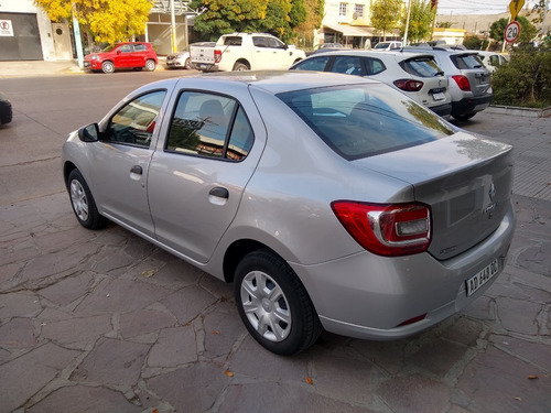 Imagen 3 de 14 de Renault Logan Authentique Plus 1.6