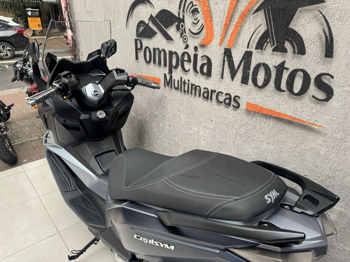 Dafra Cruisym 300 2025