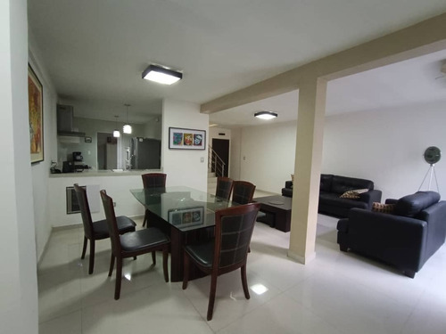 Vendo Townhouse En Naguanagua Tazajal Mg