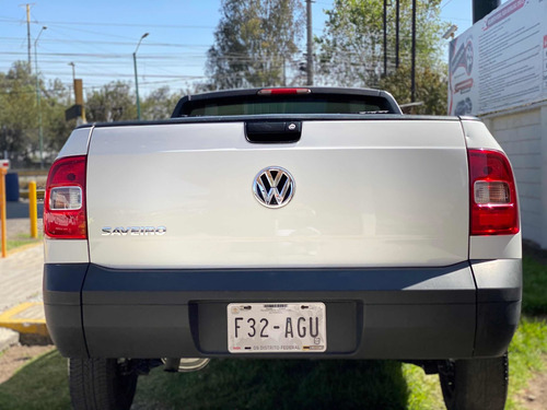Imagen 6 de 15 de Volkswagen Saveiro 1.6 Starline Ac Mt 2016