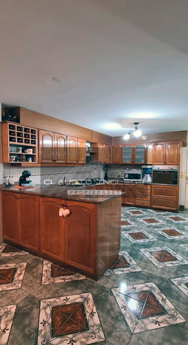 Imagen 5 de 21 de Venta De Hermoso Duplex De 4 Amb En San Justo.