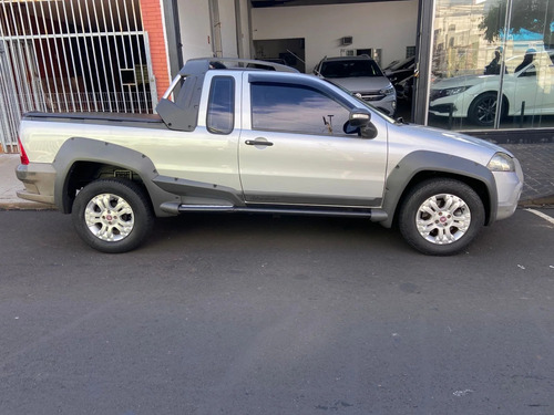 Fiat Strada 1.8 MPI ADVENTURE CE 16V FLEX 2P MANUAL