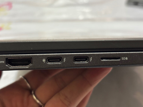 Lap Top Dell 7010 Negro (Usado)