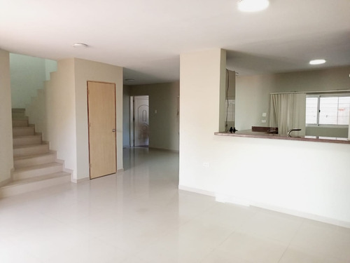 Cv-905 Zona Sur Town House Sierra Maestra San Francisco