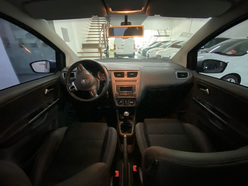 Imagen 9 de 15 de Volkswagen Suran Cross 1.6l R Door 878 Manual 2014 Usado