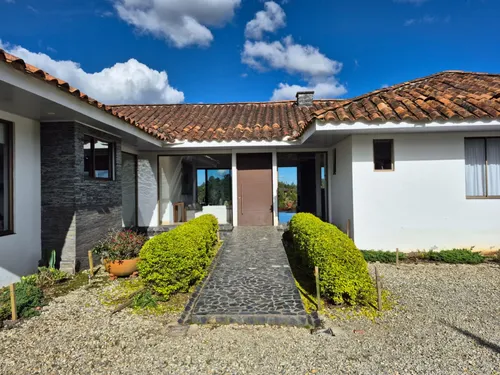 Finca En Venta En Vereda Las Palmas. Cod V12660